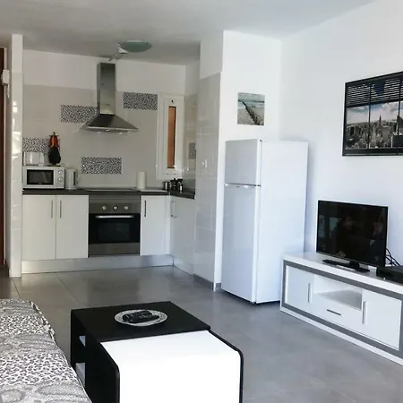 Apartment New Near The Beach *